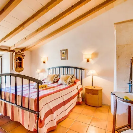 Ideal Mallorca - Maria * Costitx (Mallorca)