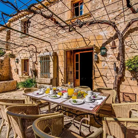 Ideal Mallorca - Maria * Costitx (Mallorca)